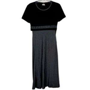 J.S.J. Sz 2P Sheath Maxi Dress Black with Overlay Side Zip